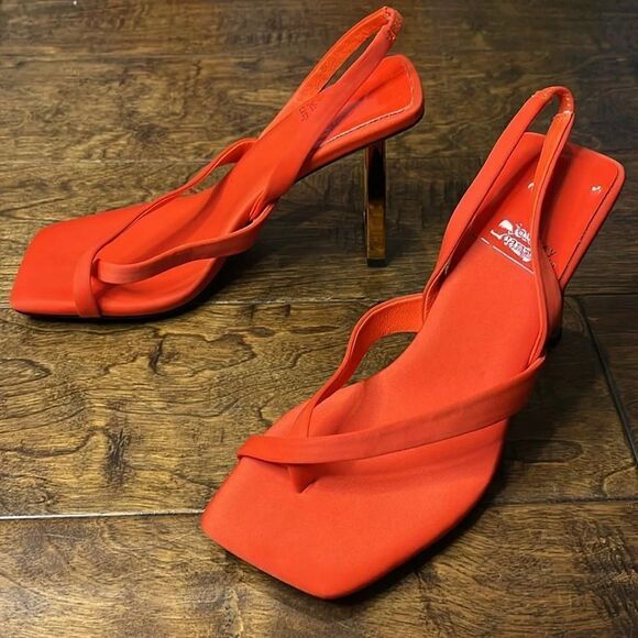 Jeffrey Campbell Mercantile Neoprene Strappy Sandal, Orange, size 7.5 - Picture 4 of 10